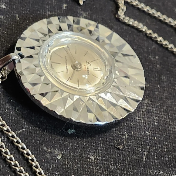 Vintage Lucerne Pendant watch main image 5